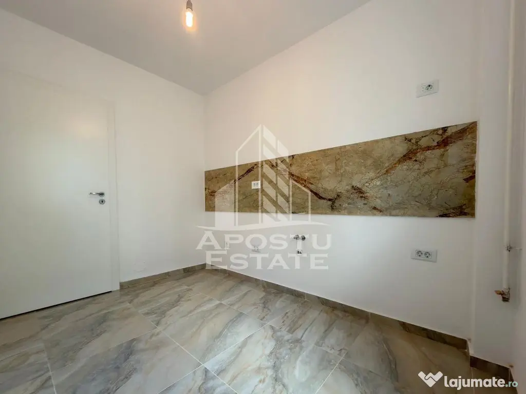 Apartament cu 2 camere, bucatarie separata zona Planetelo...