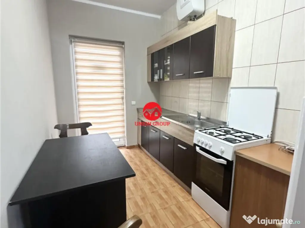 Afacere la cheie - Pensiune 11 camere si 11 bai - Costinesti