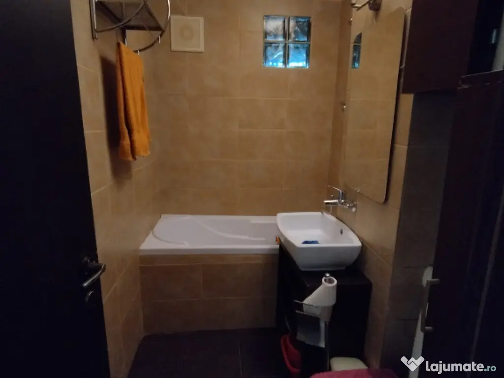 Apartament cu 2 camere, nedecomandat zona Astra