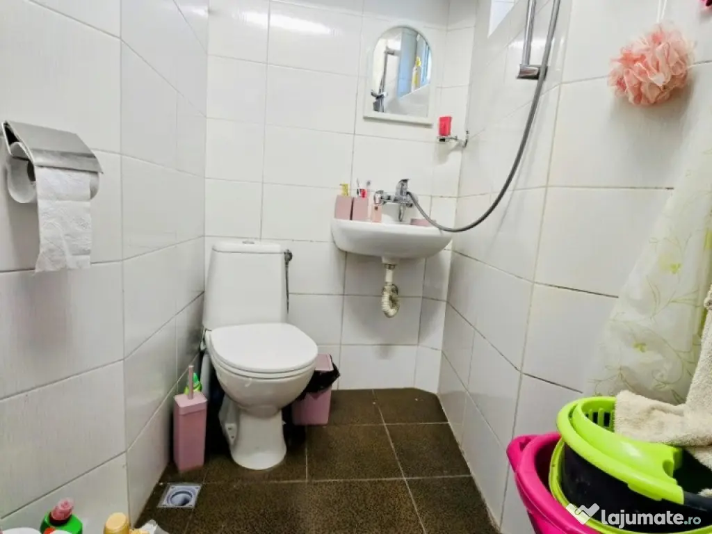 Se vinde garsoniera in zona Astra