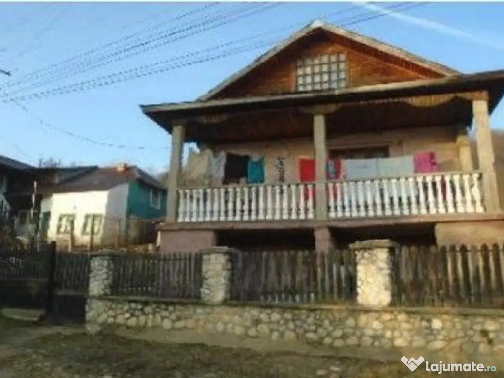 Casa si teren Valea Nandrii, ID: R2489570