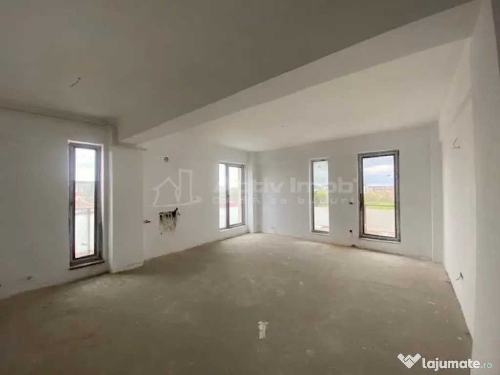 2 camere cu loc de parcare-Aviatiei-super 