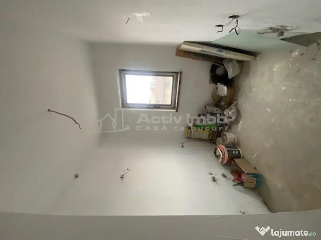 2 camere cu loc de parcare-Aviatiei-super 