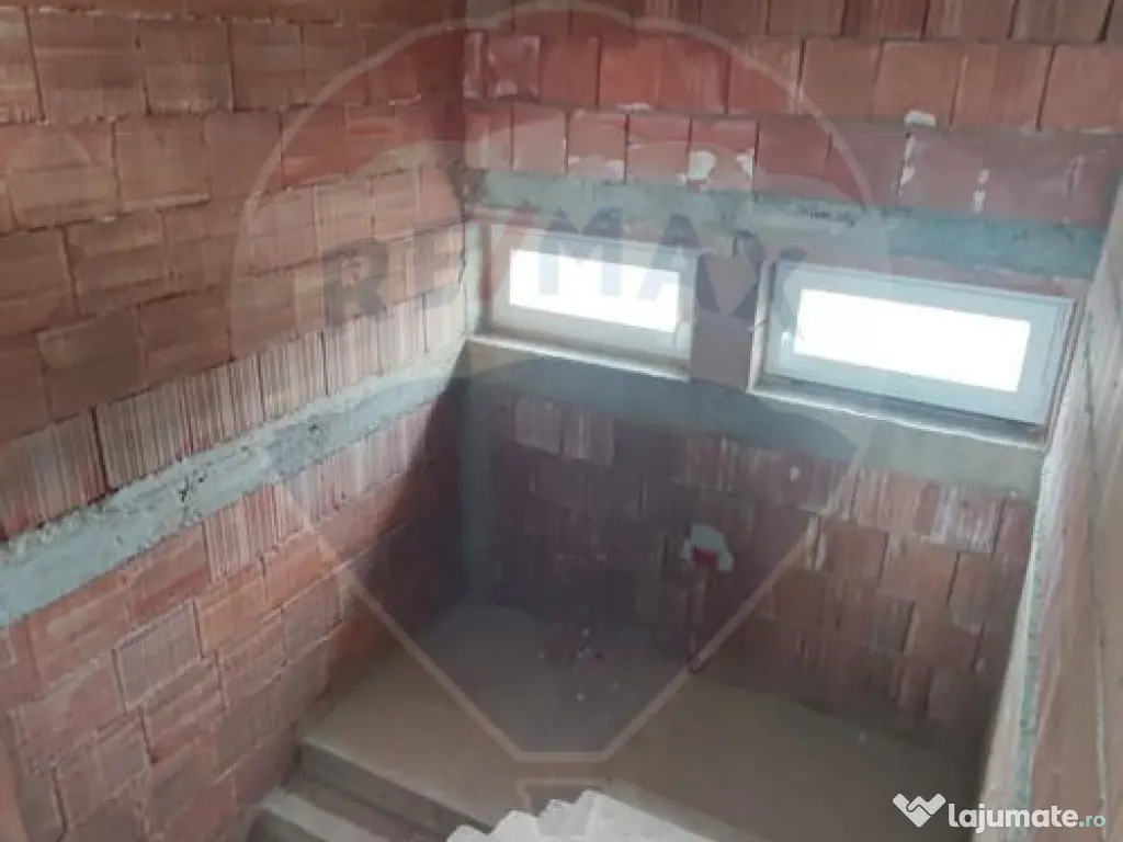 Casă noua cu mansarda teren 500 mp de vanzare Osorhei, 8... 