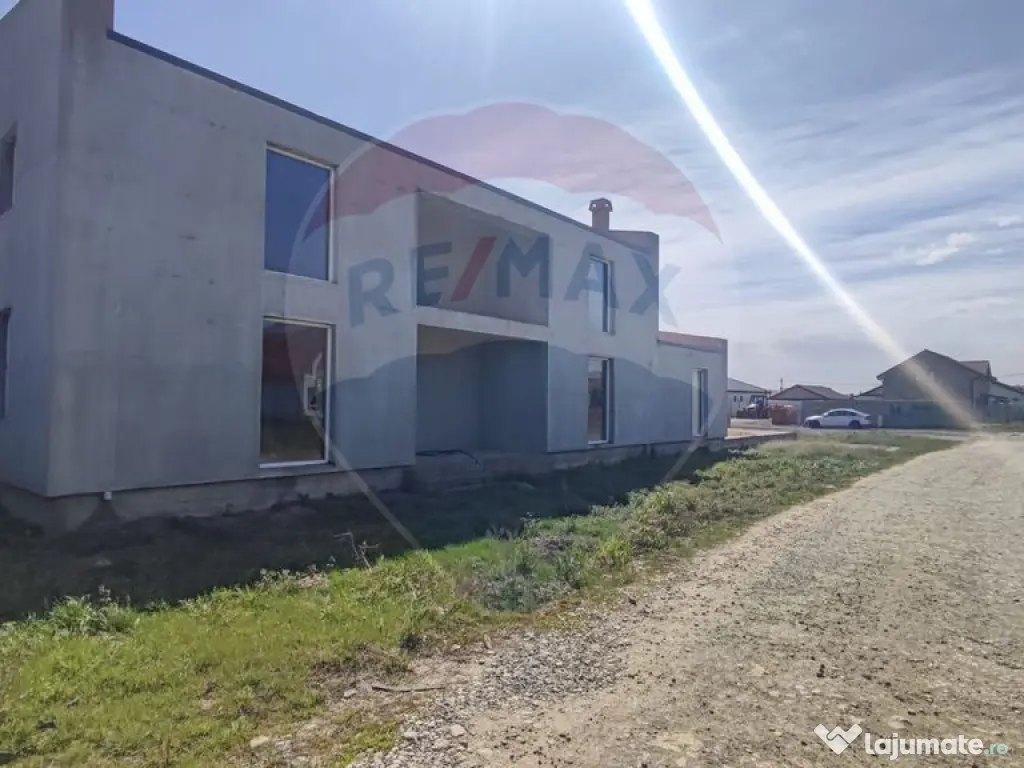 Casă noua cu mansarda teren 500 mp de vanzare Osorhei, 8...