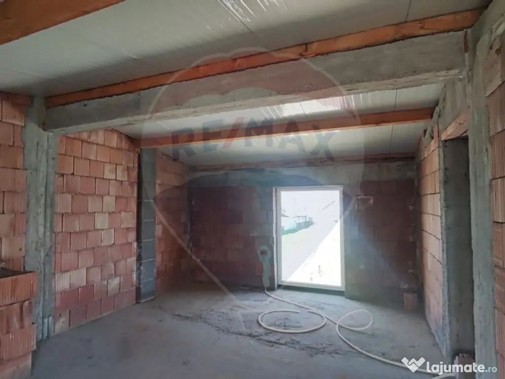 Casă noua cu mansarda teren 500 mp de vanzare Osorhei, 8... 