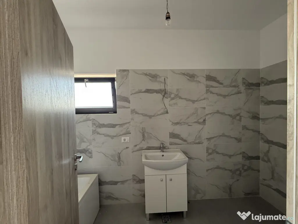 Apartament 2 camere,cu rate la Dezvoltator str Diamantului 
