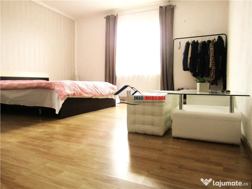 Cu mare potential! Casa P Pod si acoperis tip terasa in Ulm 