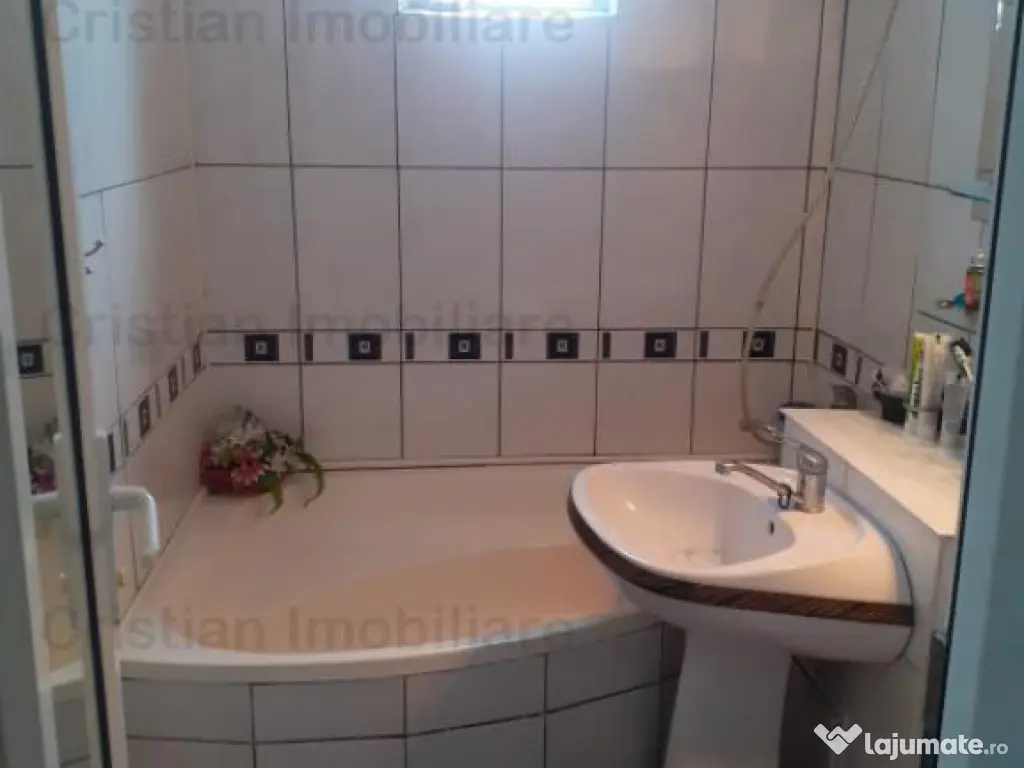 3 camere Mobilat si Utilat, Confort 1 Decomandat, zona Vizir 