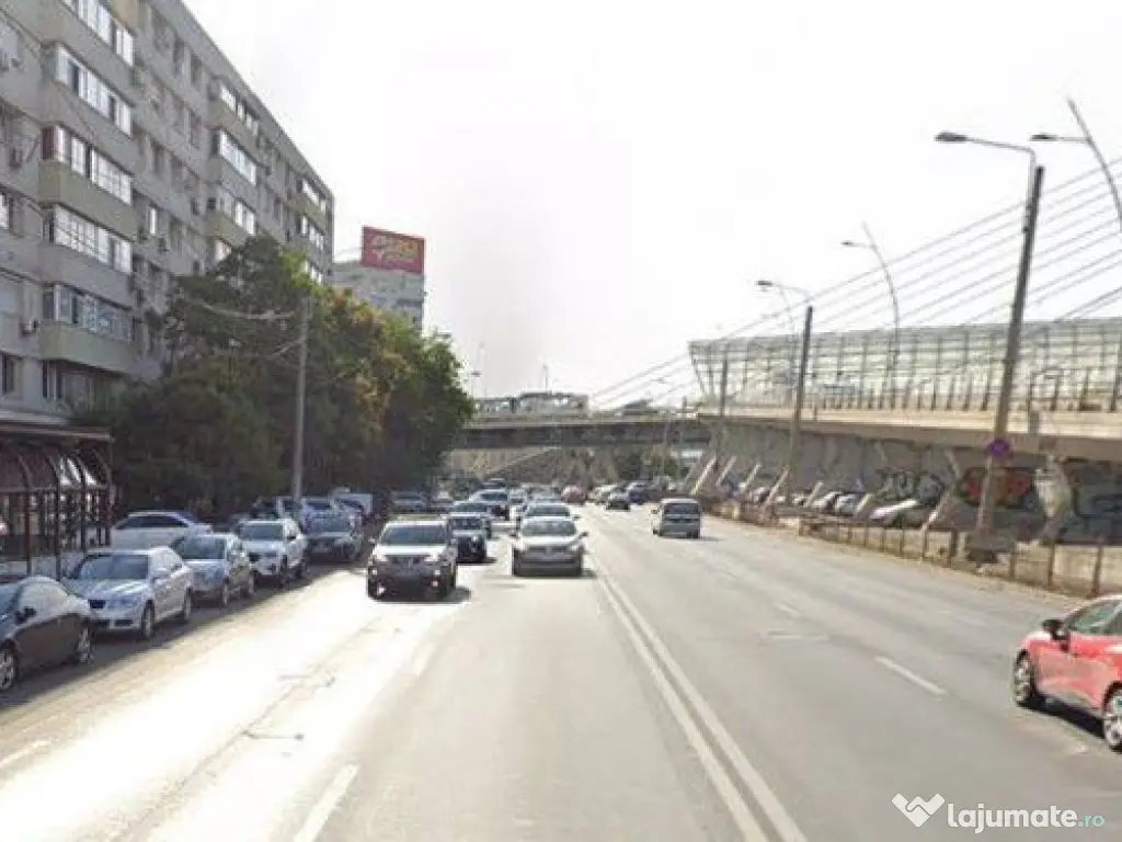 Metrou Basarab 202 mp vizibilitate buna