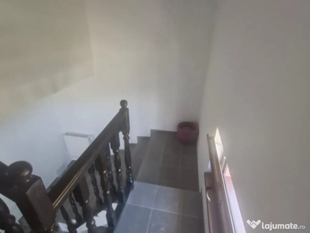 Urgent ocazie investitie casa 400mp+spatii comerciale, rezi