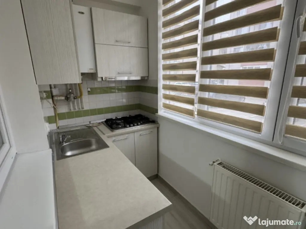 Apartament cu 2 camere, bloc nou, Centru 