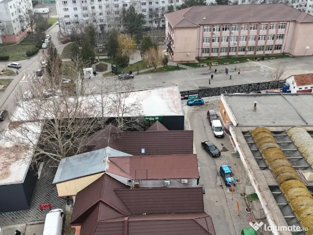 Spațiu Comercial de Vânzare – Închiriat Carrefour, Piata Slobozia