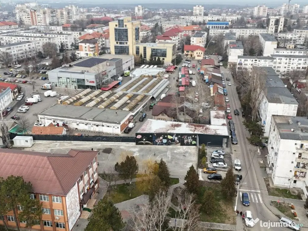 Spațiu Comercial de Vânzare – Închiriat Carrefour, Piata Slobozia