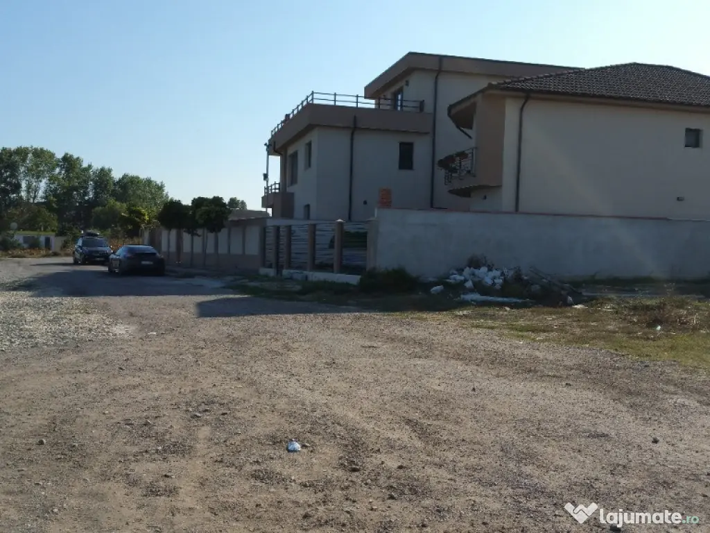 Vanzari terenuri primul rand la lacul Siutghiol Constanta