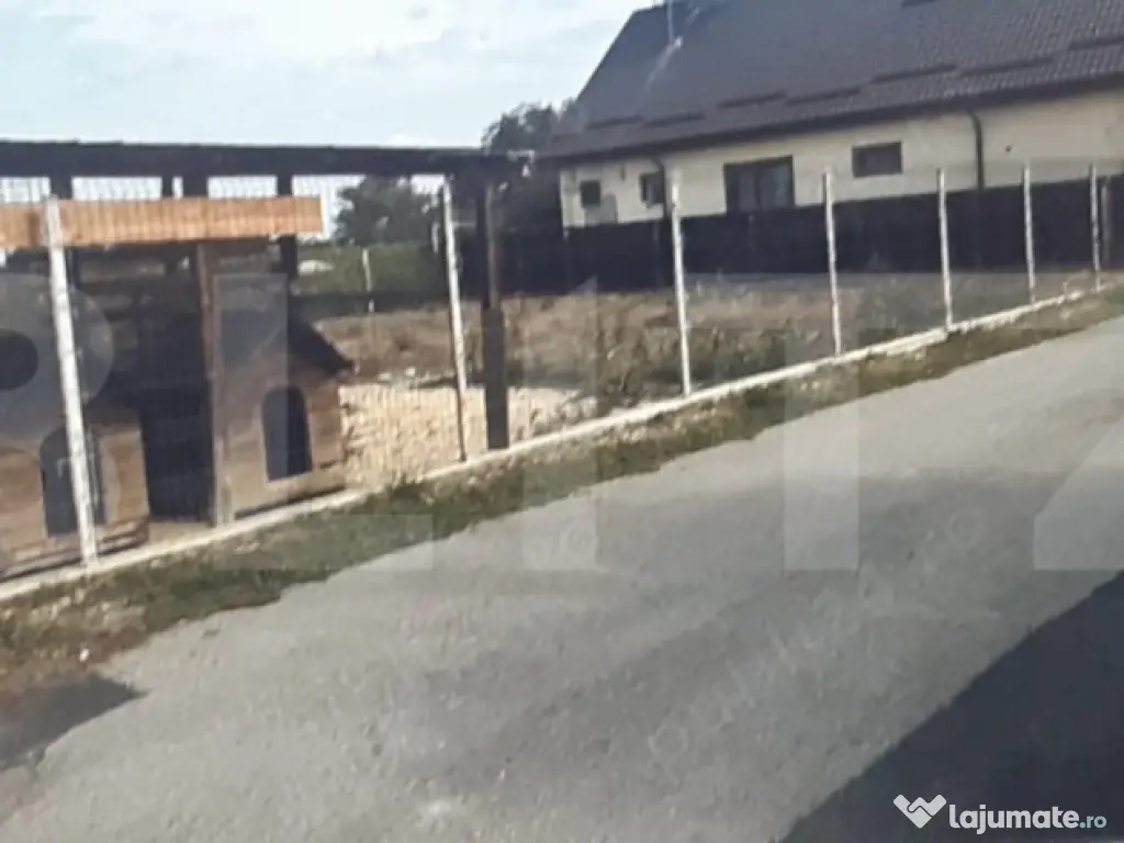 Teren Intravilan 550 mp