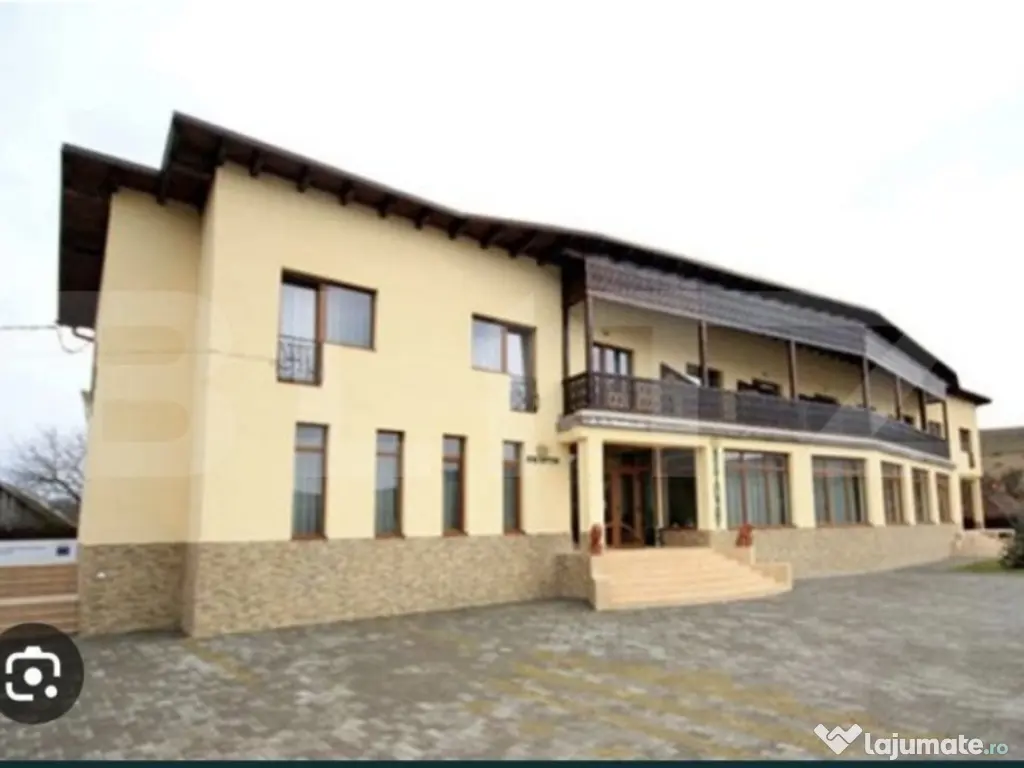 Pensiune 10 Camere pretabil si pentru Casa e Varstnici