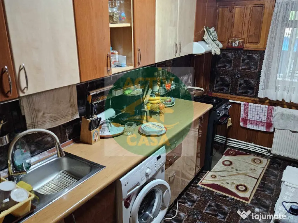 Apartament 3 camere, zona Episcopiei