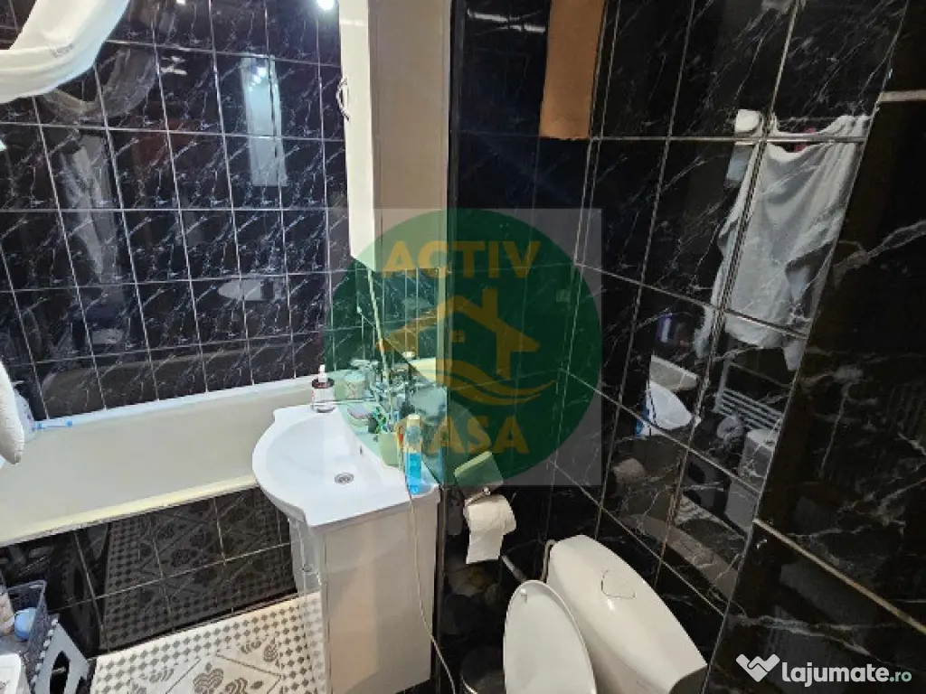 Apartament 3 camere, zona Episcopiei