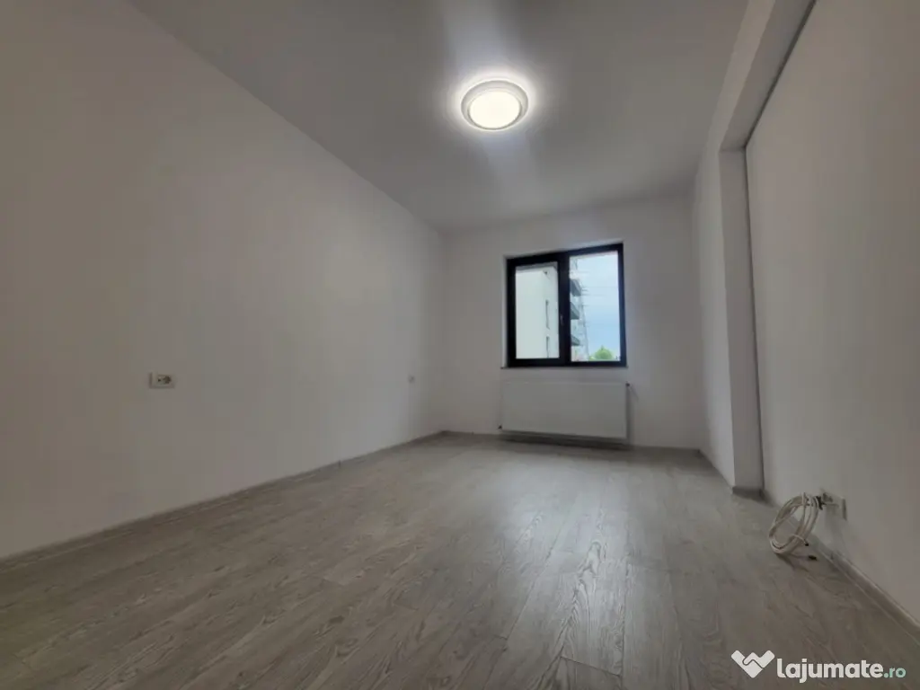 Apartament 2 camere, decomandat, parter, MRS 