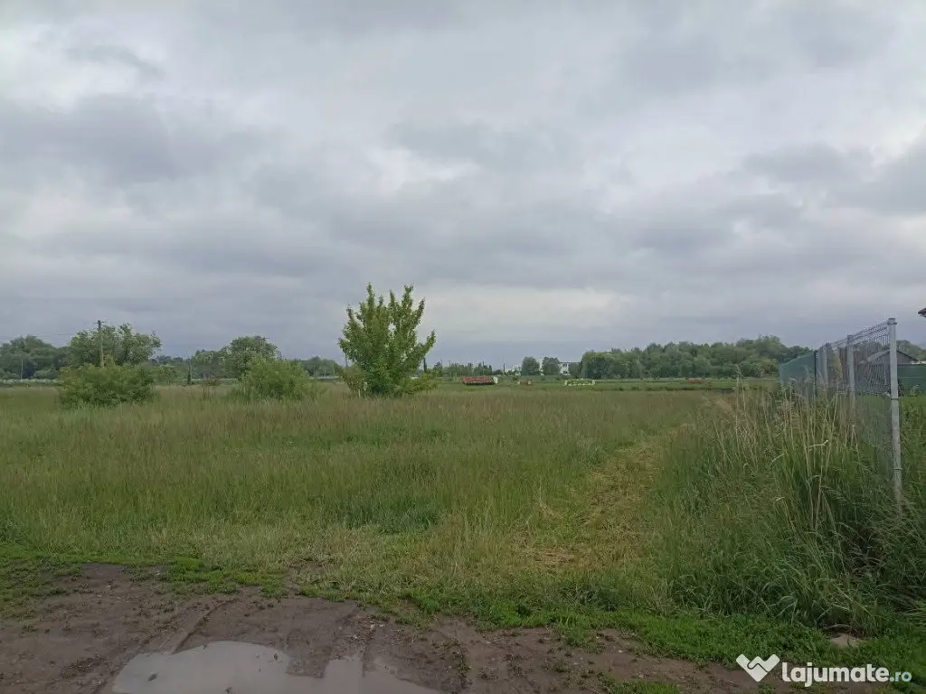 De vânzare teren intravilan construibil în Sfântu Gheorghe