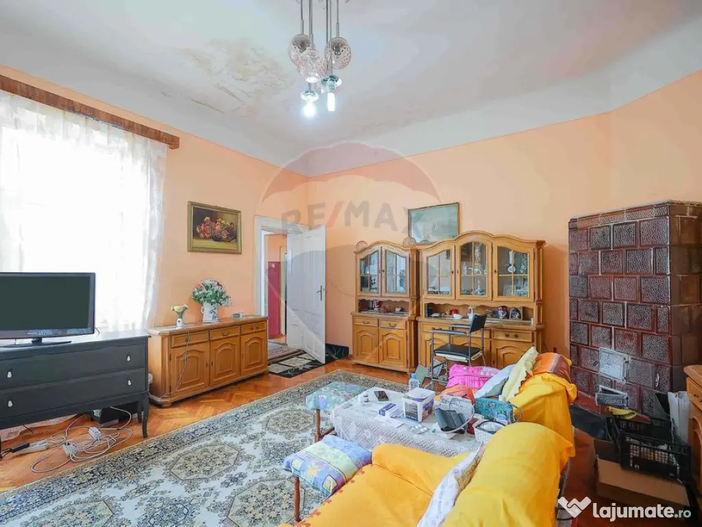 Spațiu ultracentral în Oradea, 171 mp, clinică sau bir... 