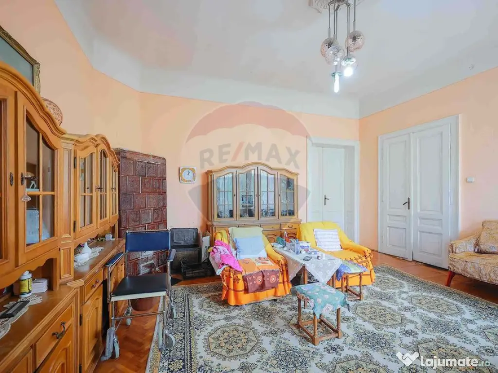 Spațiu ultracentral în Oradea, 171 mp, clinică sau bir... 