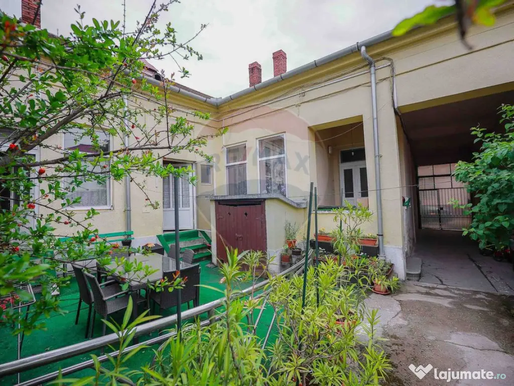 Spațiu ultracentral în Oradea, 171 mp, clinică sau bir... 