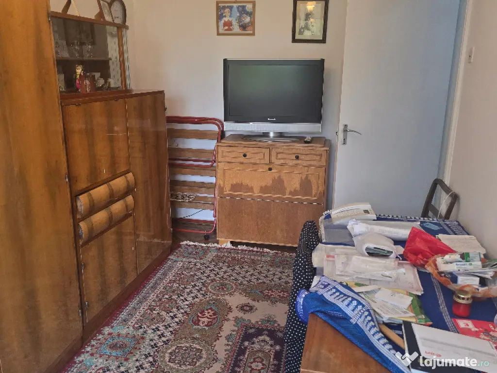 Vand apartament cu 3 camere in Deva, etaj 3, Gojdu (Zamfirescu),