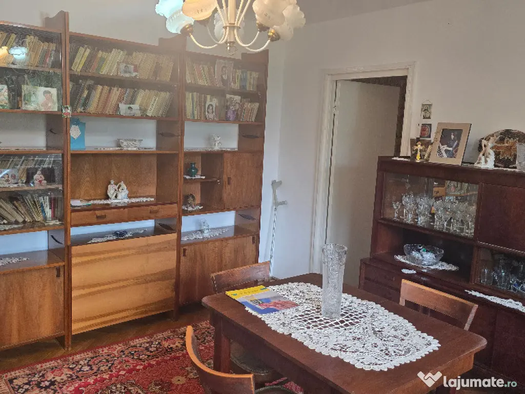 Vand apartament cu 3 camere in Deva, etaj 3, Gojdu (Zamfirescu),