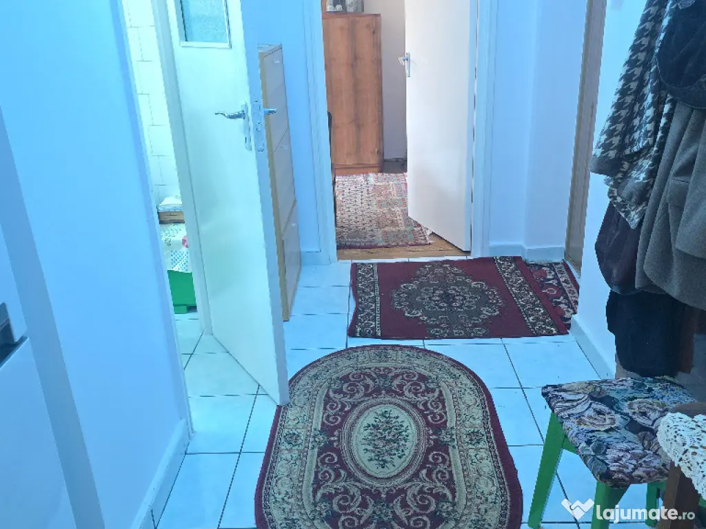 Vand apartament cu 3 camere in Deva, etaj 3, Gojdu (Zamfirescu),