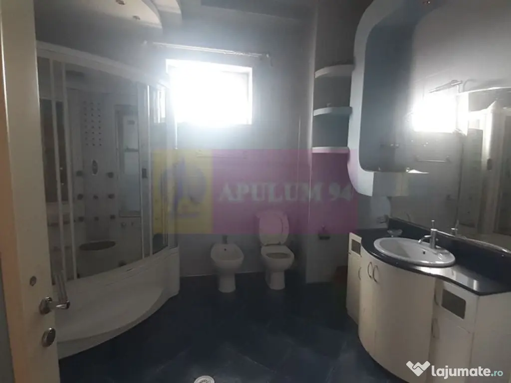 Două Etaje în Vilă în zona Voluntari de Închiriat 