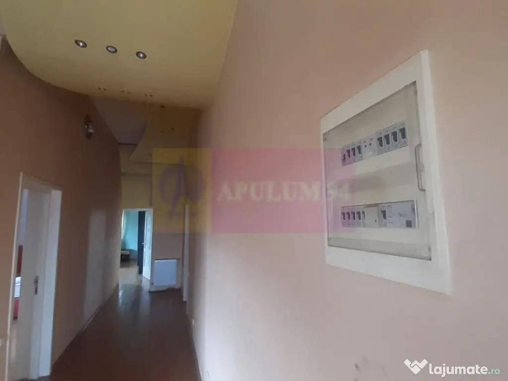 Două Etaje în Vilă în zona Voluntari de Închiriat 