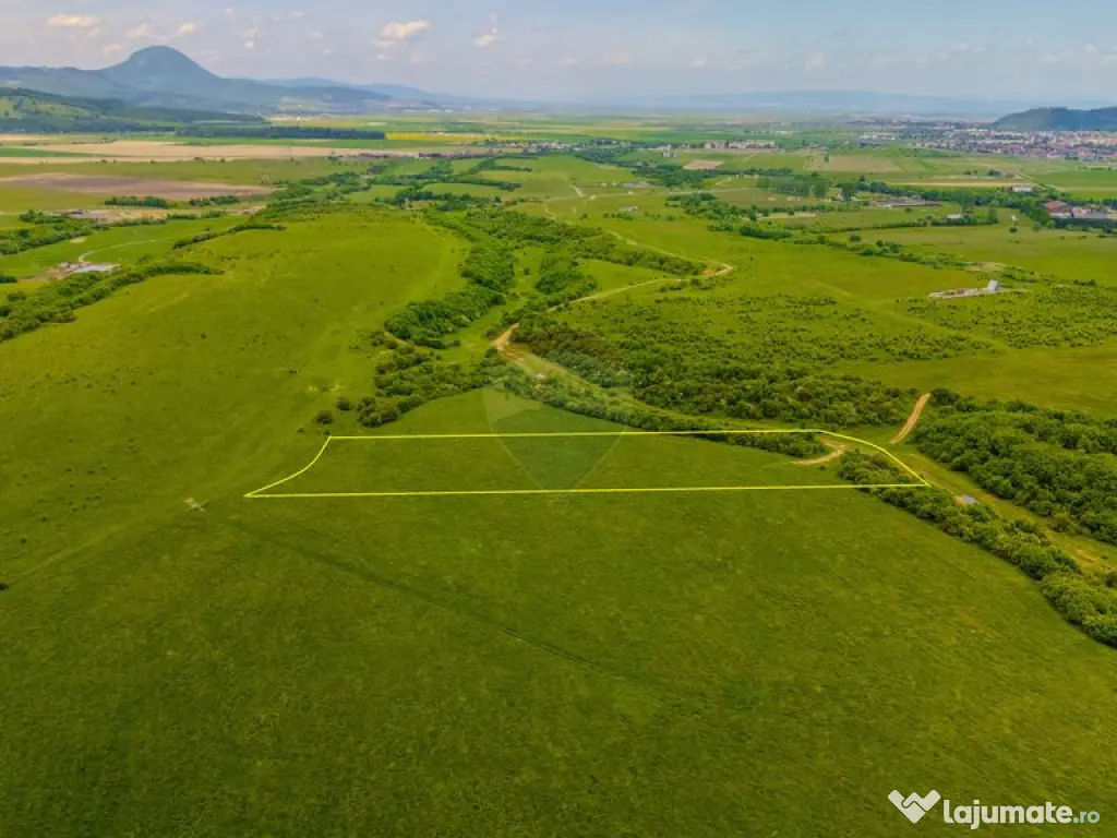 Teren 10,800mp Rasnov / Drumul DN73 