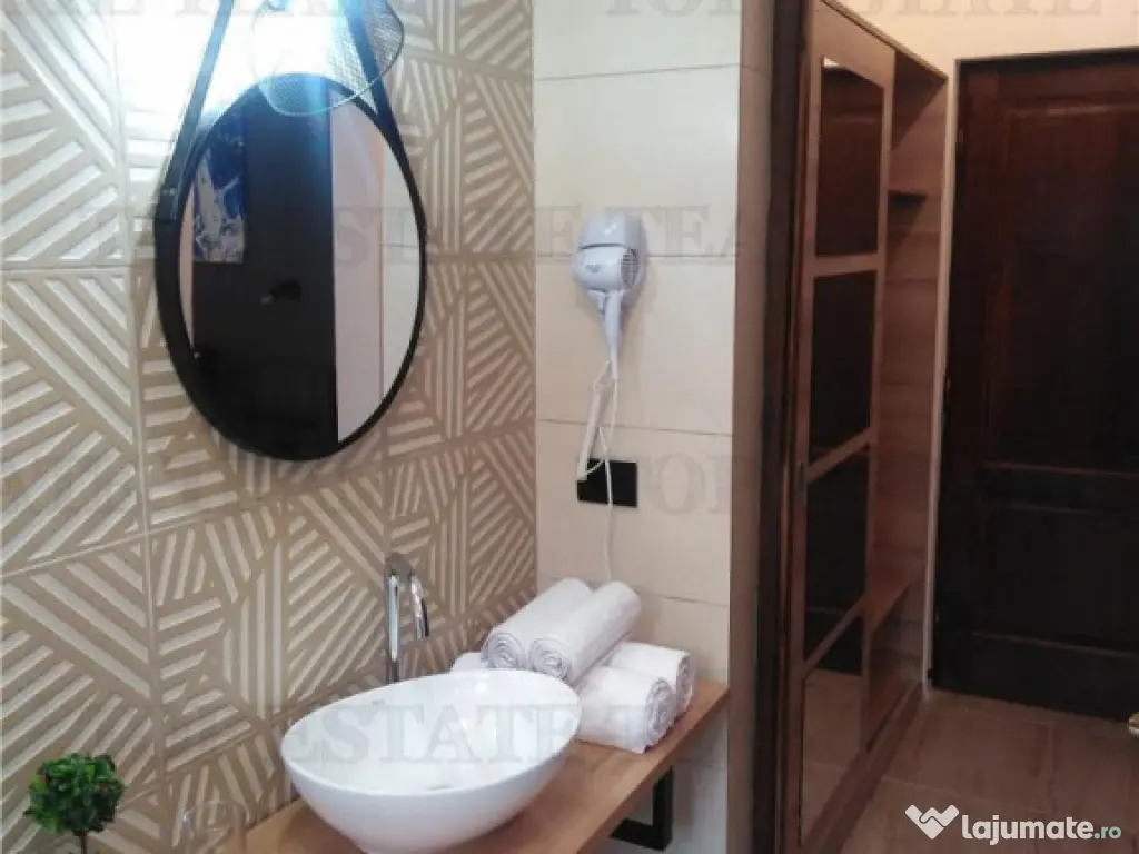 Pensiune premium de in Voronet - 1.610 mp utili, teren 1.02