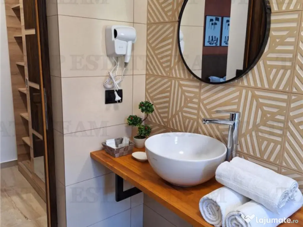 Pensiune premium de in Voronet - 1.610 mp utili, teren 1.02