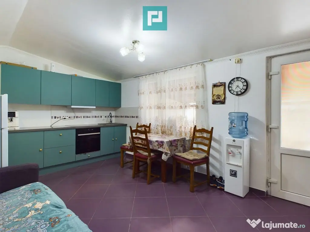 Casă cu 5 camere în Nădlac 