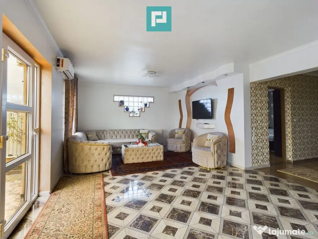 Casă cu 5 camere în Nădlac 