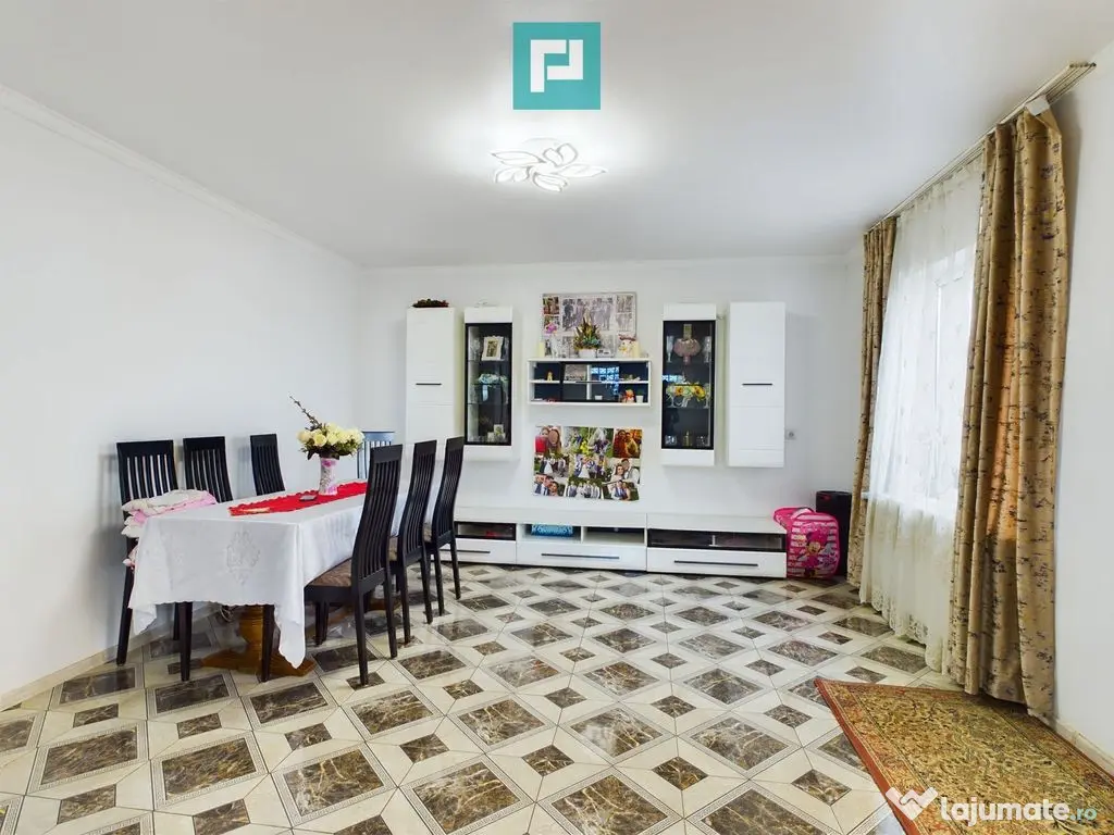 Casă cu 5 camere în Nădlac 