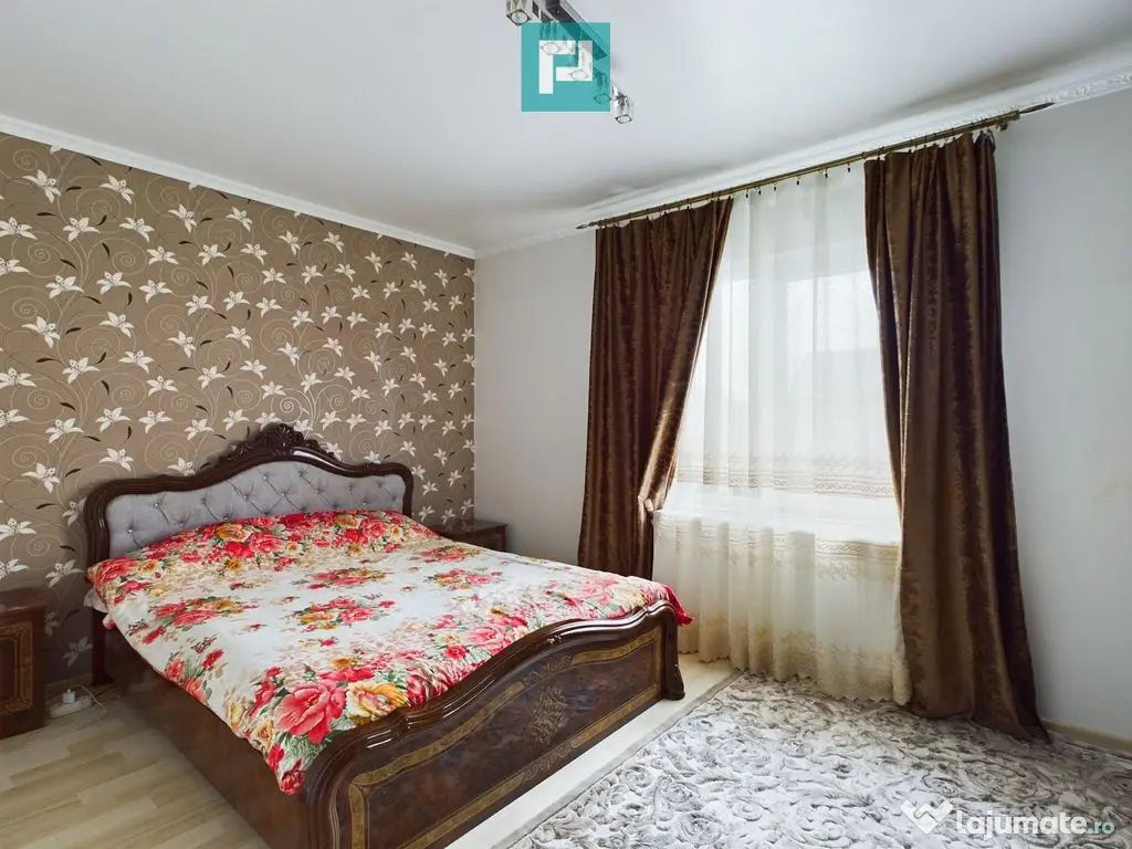 Casă cu 5 camere în Nădlac 