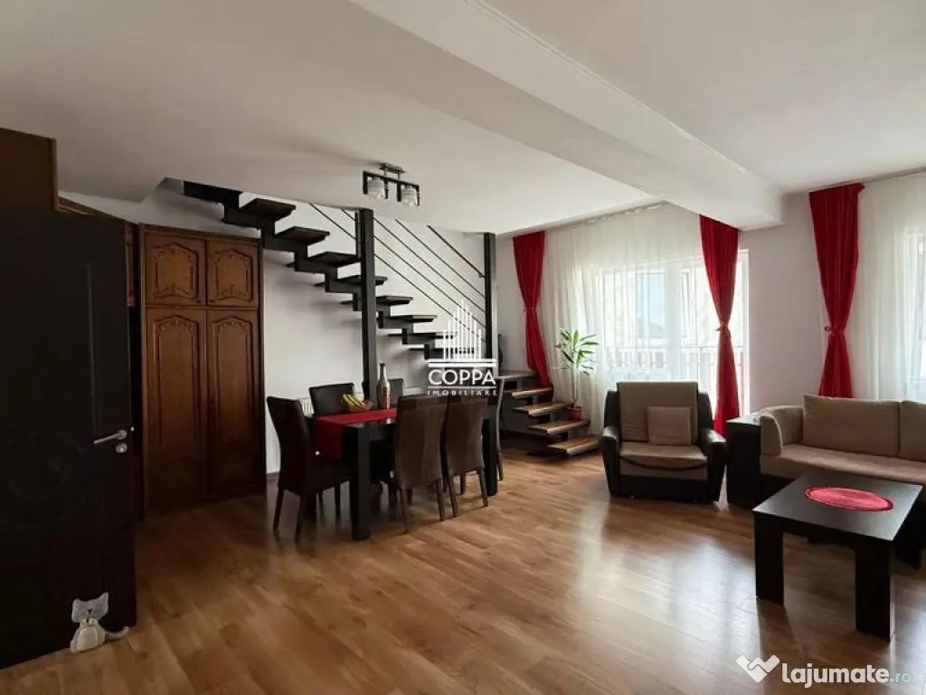 Apartament de vânzare 3 camere strada Rozelor 