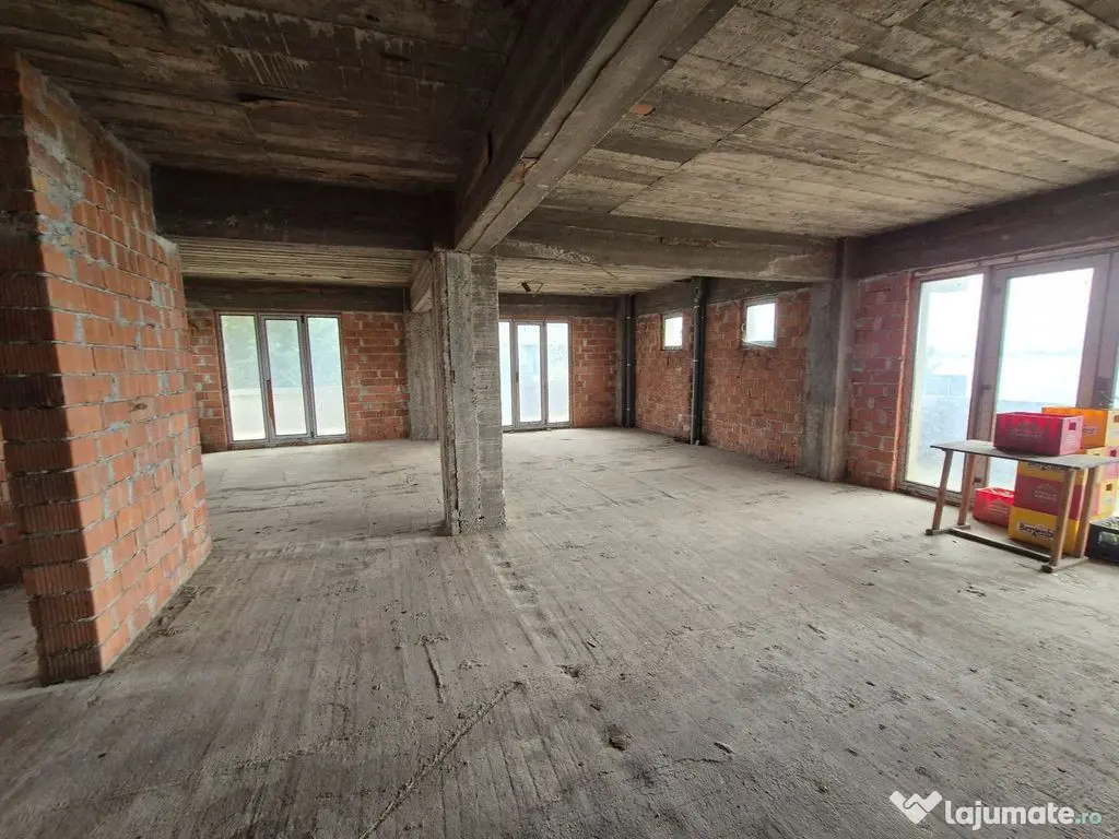 Cladire S+P+3+M - 1762,18 mp + teren 1608 mp - Lacul Morii 