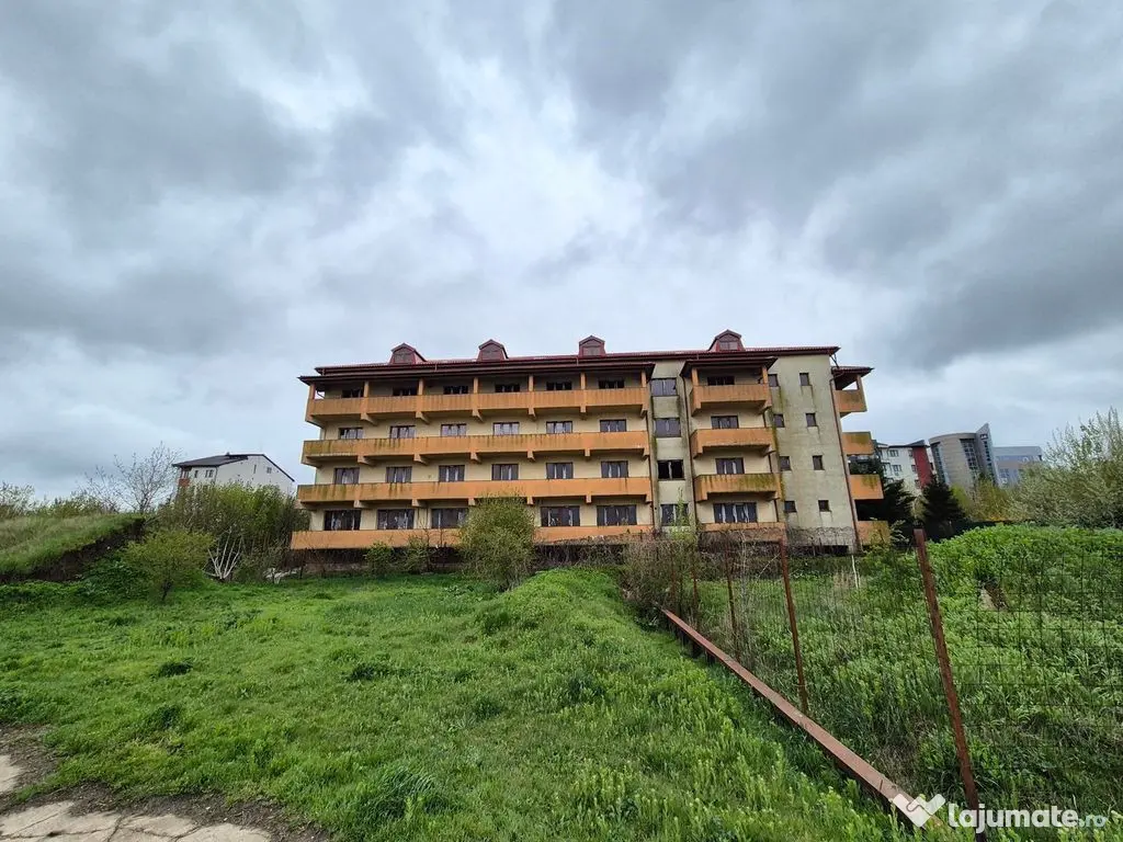 Cladire S+P+3+M - 1762,18 mp + teren 1608 mp - Lacul Morii 