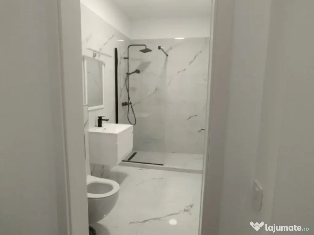 Garsoniera spatioasa decomandata Sanpetru 