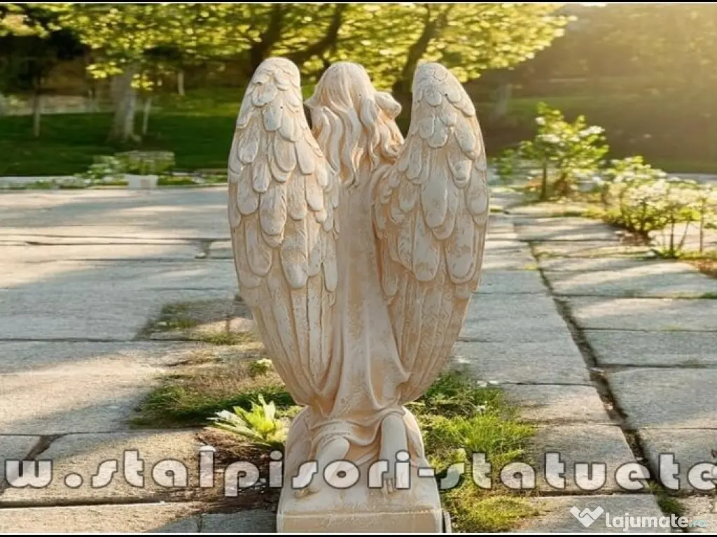 Statuetă îngeraș, galben patinat, model S59.