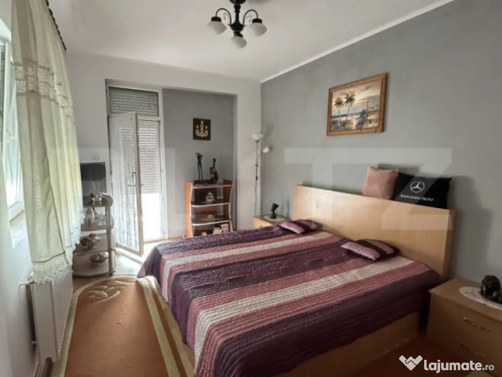 Casa P+2, 240 mp, 300 mp teren, zona Titulescu