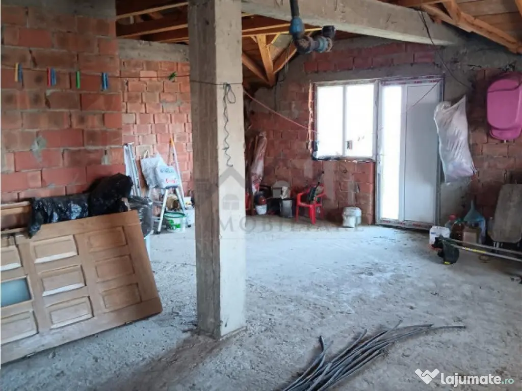 Horpaz Vila P M 206mp Teren 655mp la 500ml de intrarea in Ho 