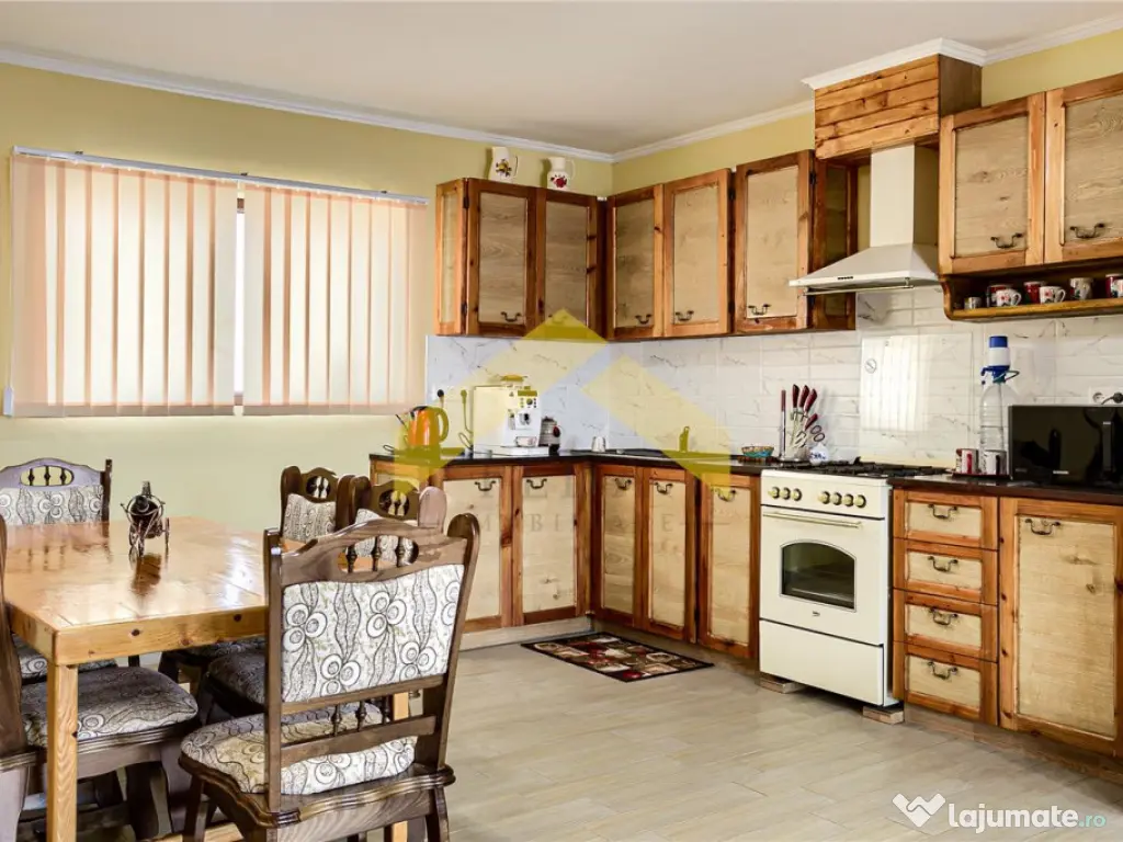 Casa noua de Sannicolau Mic