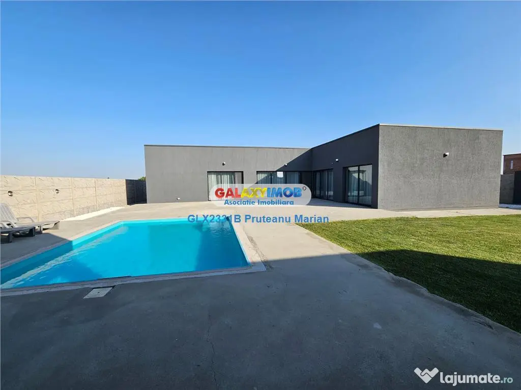Casa de Lux cu piscina in aer liber situata in comuna Clinc