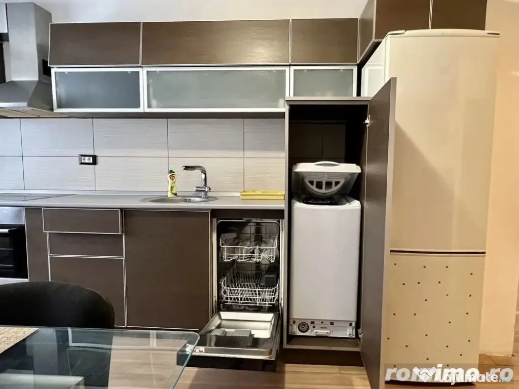 1 camera in zona Girocului